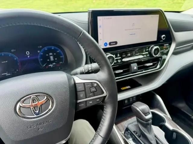 2023 Toyota Highlander Limited