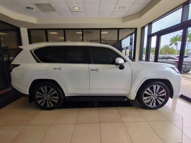 2026 Lexus LX Luxury