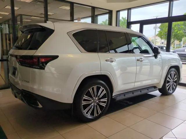 2026 Lexus LX Luxury
