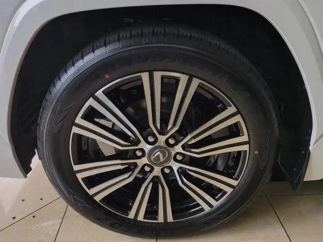 2026 Lexus LX Luxury