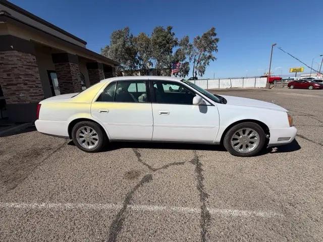 2004 Cadillac DeVille Standard