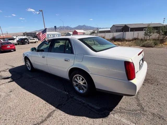 2004 Cadillac DeVille Standard