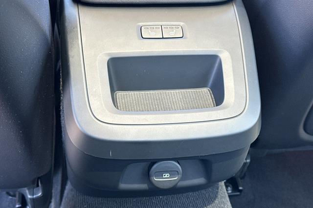 2025 Volvo S60 B5 Plus
