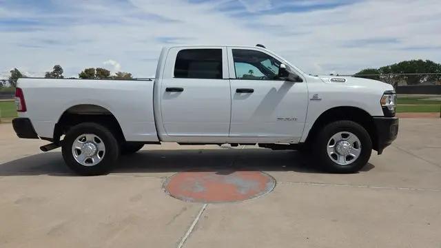 2022 Ram 3500 Tradesman Crew Cab 4x4 64 Box