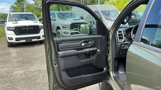 2026 Ram 1500 Big Horn Crew Cab 4x4 57 Box