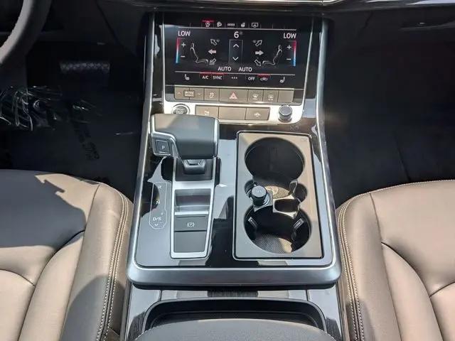 2026 Audi Q8 Premium 55 TFSI quattro Tiptronic