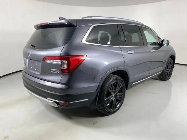 2021 Honda Pilot AWD Touring 8 Passenger