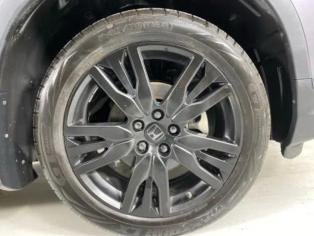 2021 Honda Pilot AWD Touring 8 Passenger