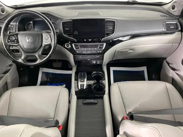 2021 Honda Pilot AWD Touring 8 Passenger