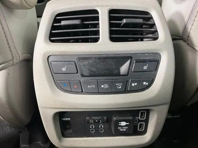 2021 Honda Pilot AWD Touring 8 Passenger