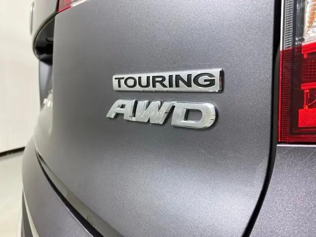 2021 Honda Pilot AWD Touring 8 Passenger