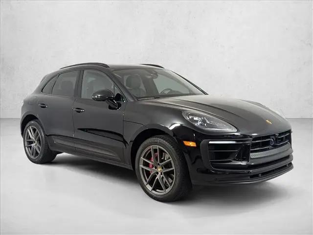 2025 Porsche Macan S