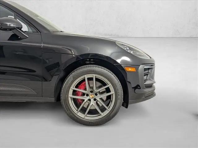 2025 Porsche Macan S
