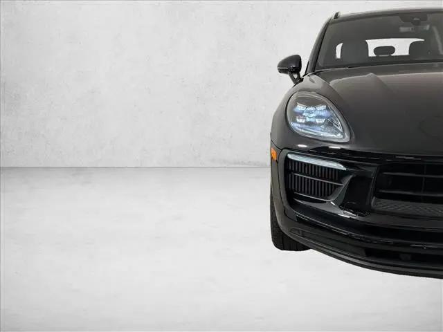 2025 Porsche Macan S