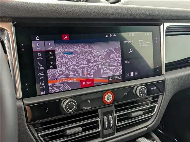 2025 Porsche Macan S