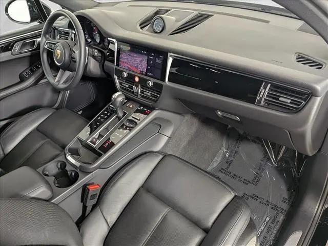 2025 Porsche Macan S