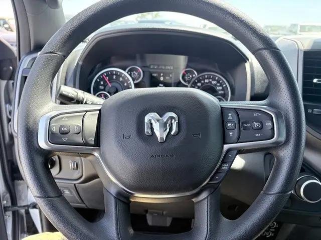 2026 Ram 1500 Express Crew Cab 4x4 64 Box