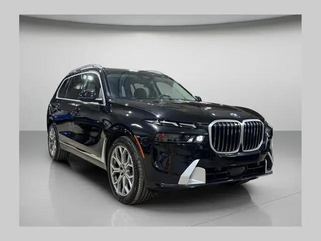 2024 BMW X7 xDrive40i for sale in Brookfield, WI
