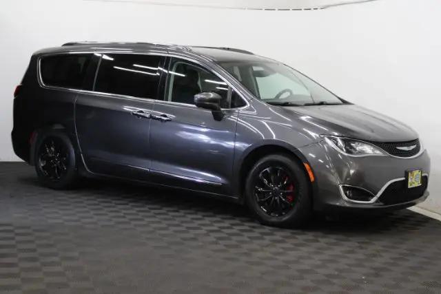 2019 Chrysler Pacifica Touring L for sale in Chantilly, VA