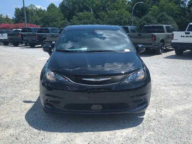 2027 Chrysler Pacifica LX