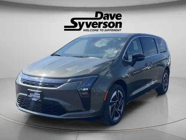 2027 Chrysler Pacifica Limited for sale in Albert Lea, MN