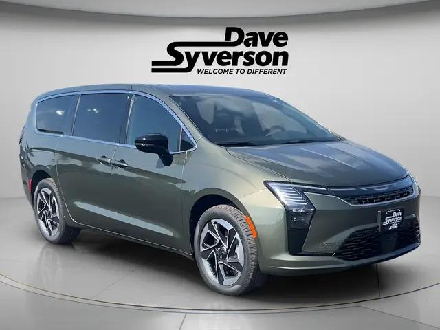 2027 Chrysler Pacifica Limited