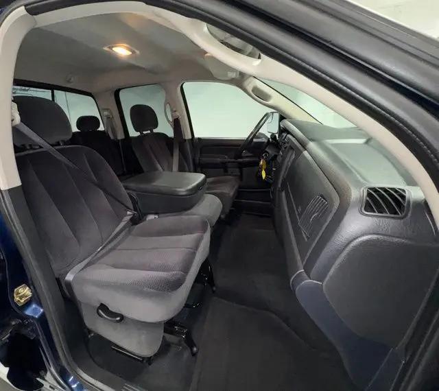 2005 Dodge Ram 2500 SLT/Laramie
