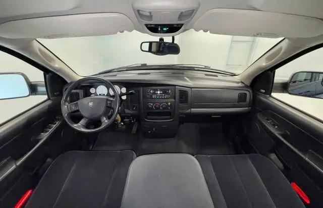 2005 Dodge Ram 2500 SLT/Laramie