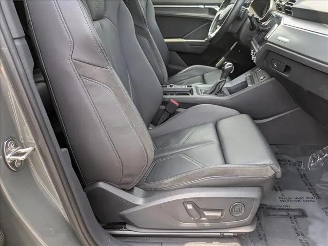 2021 Audi Q3 Premium 45 TFSI S line quattro Tiptronic