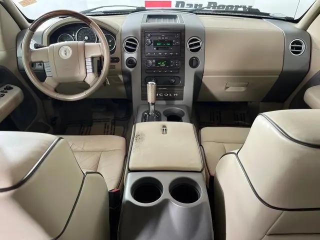 2007 Lincoln Mark LT Standard