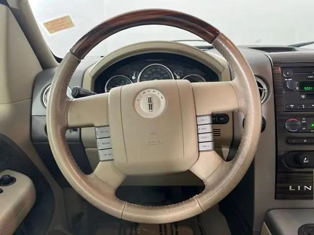 2007 Lincoln Mark LT Standard