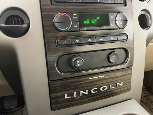 2007 Lincoln Mark LT Standard