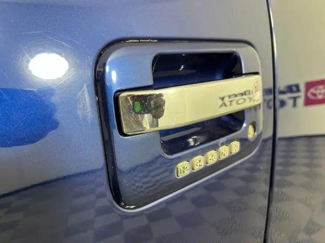 2007 Lincoln Mark LT Standard