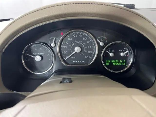 2007 Lincoln Mark LT Standard