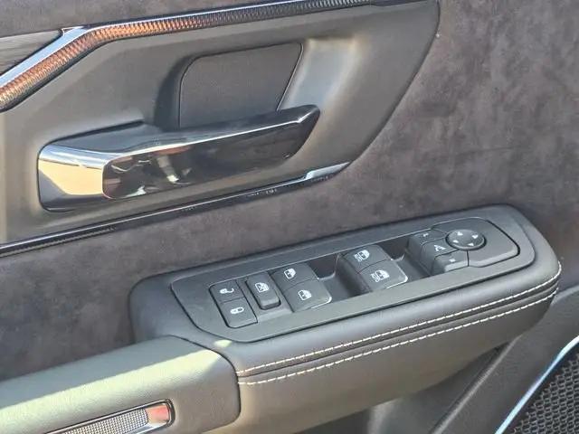 2026 Ram 1500 RHO Crew Cab 4x4 57 Box
