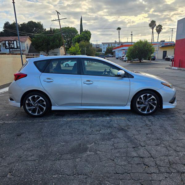 2018 Toyota Corolla iM Base