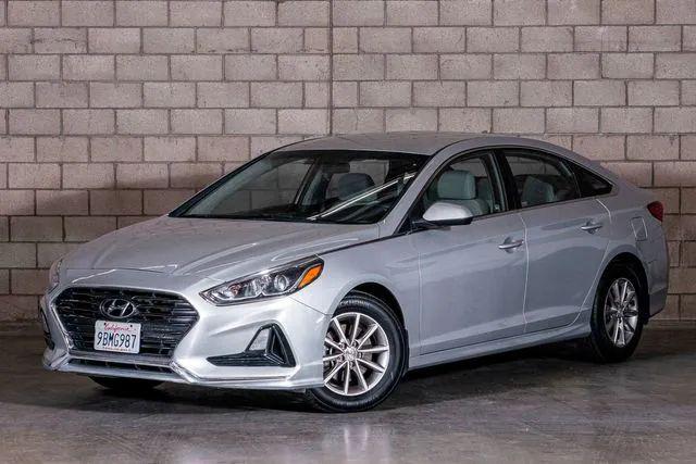2019 Hyundai Sonata SE for sale in Van Nuys, CA