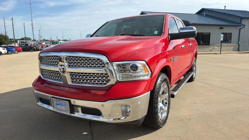 2017 Ram 1500 Laramie Crew Cab 4x4 57 Box