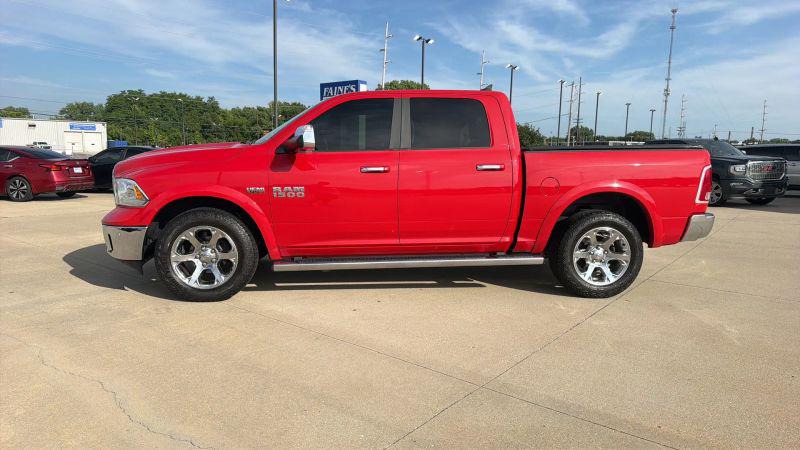 2017 Ram 1500 Laramie Crew Cab 4x4 57 Box
