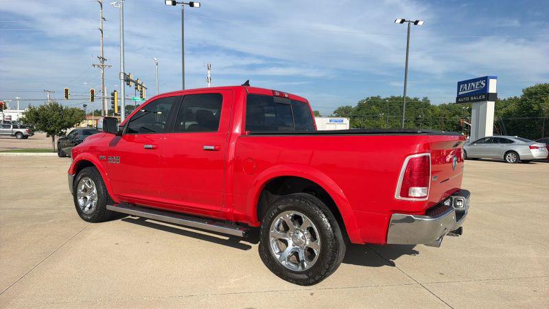 2017 Ram 1500 Laramie Crew Cab 4x4 57 Box