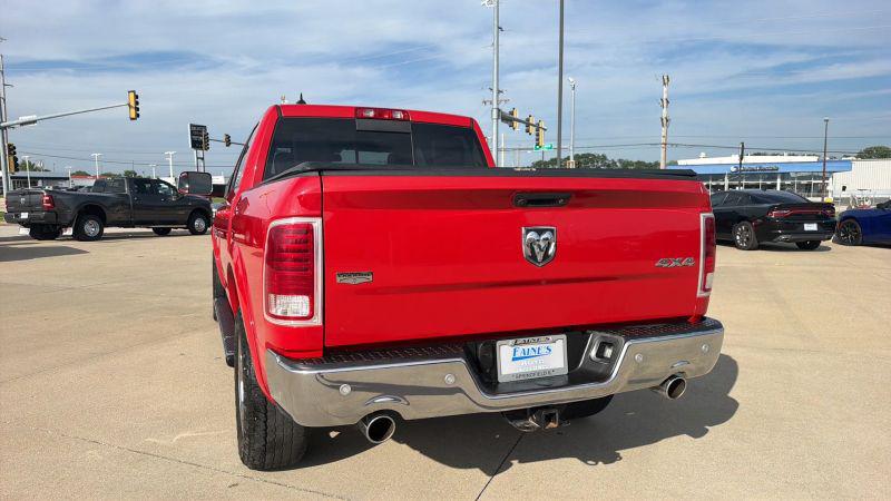 2017 Ram 1500 Laramie Crew Cab 4x4 57 Box