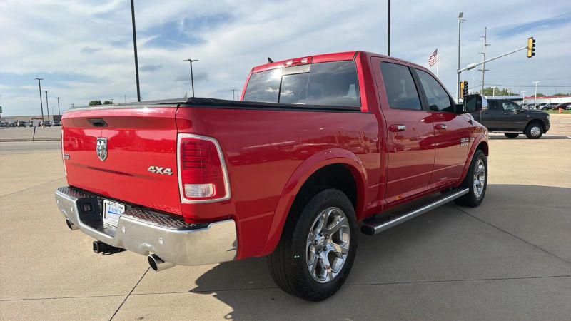 2017 Ram 1500 Laramie Crew Cab 4x4 57 Box