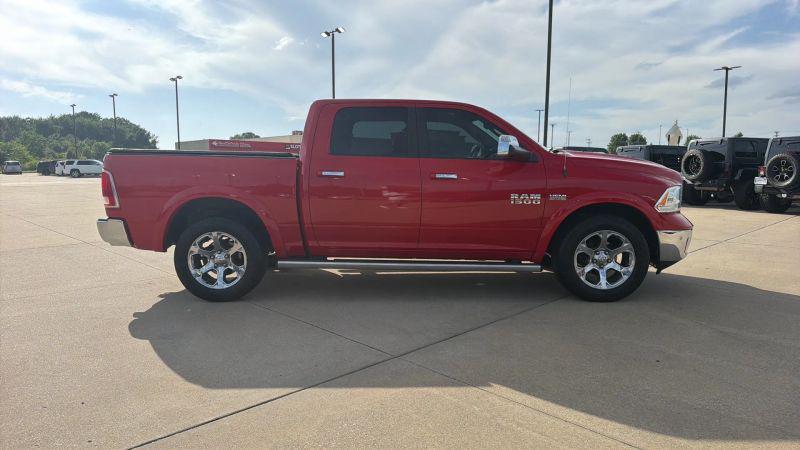 2017 Ram 1500 Laramie Crew Cab 4x4 57 Box