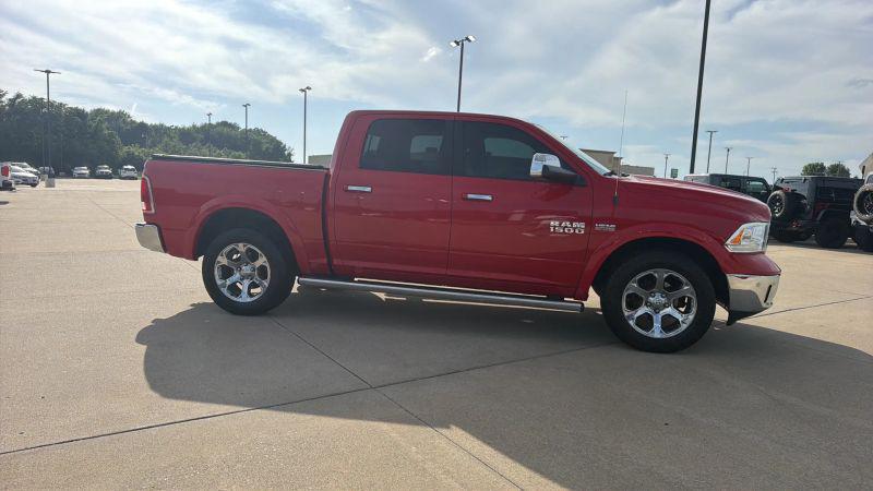 2017 Ram 1500 Laramie Crew Cab 4x4 57 Box