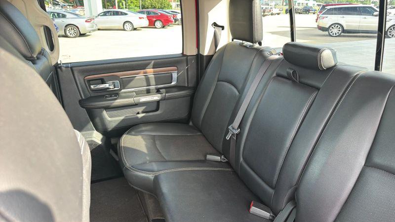2017 Ram 1500 Laramie Crew Cab 4x4 57 Box