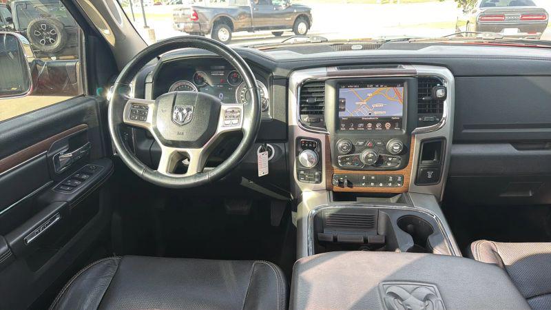 2017 Ram 1500 Laramie Crew Cab 4x4 57 Box