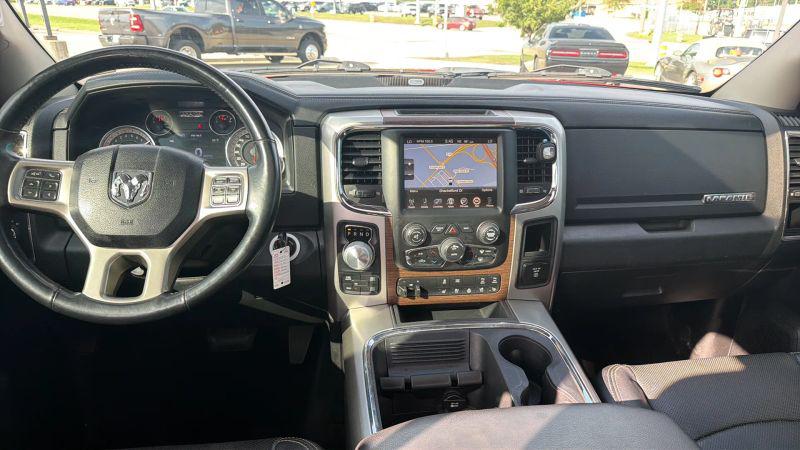 2017 Ram 1500 Laramie Crew Cab 4x4 57 Box