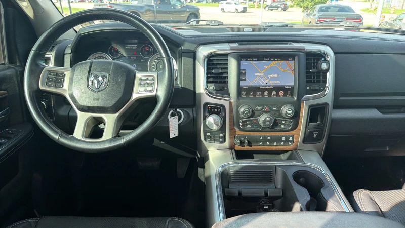 2017 Ram 1500 Laramie Crew Cab 4x4 57 Box