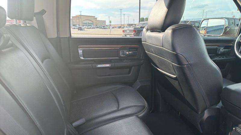 2017 Ram 1500 Laramie Crew Cab 4x4 57 Box
