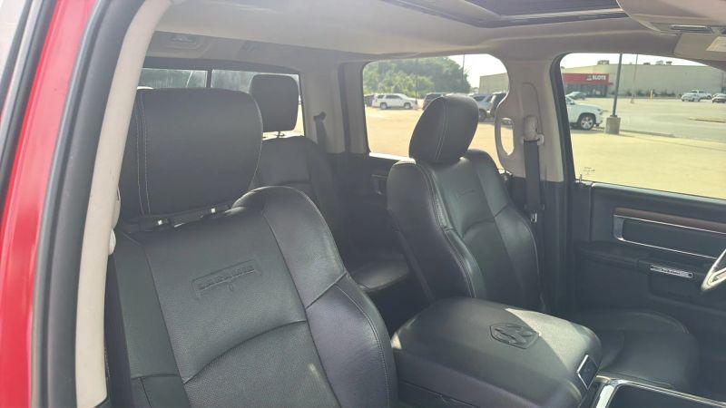 2017 Ram 1500 Laramie Crew Cab 4x4 57 Box